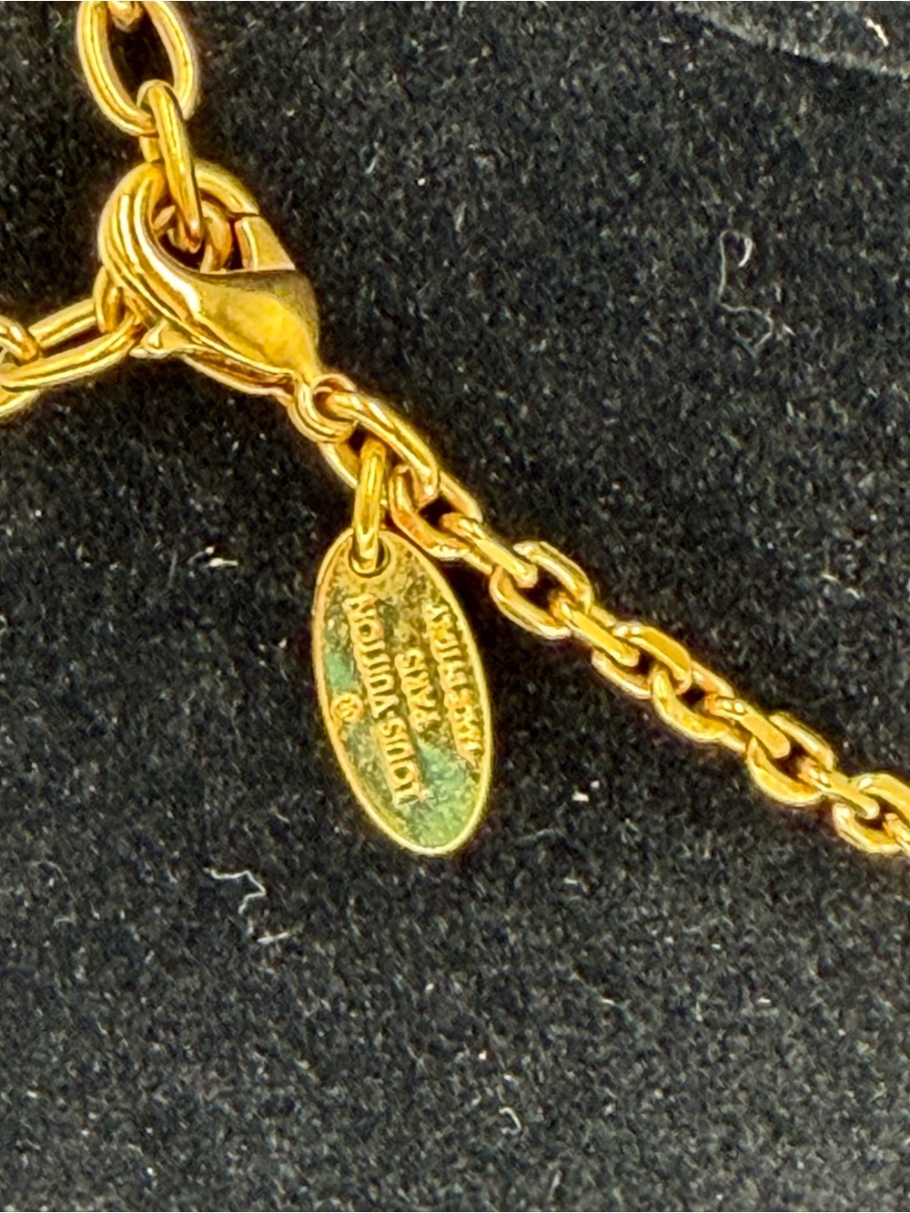 Louis Vuitton Gamble Necklace Gold with Purple and Clear Swarovski Crystals - Picture 9 of 13